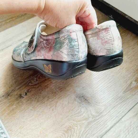 ALEGRIA by PG Lite Comfort Metallic Flat Artsy Floral Work WalkingShoes sz: EU38 - Picture 2 of 9